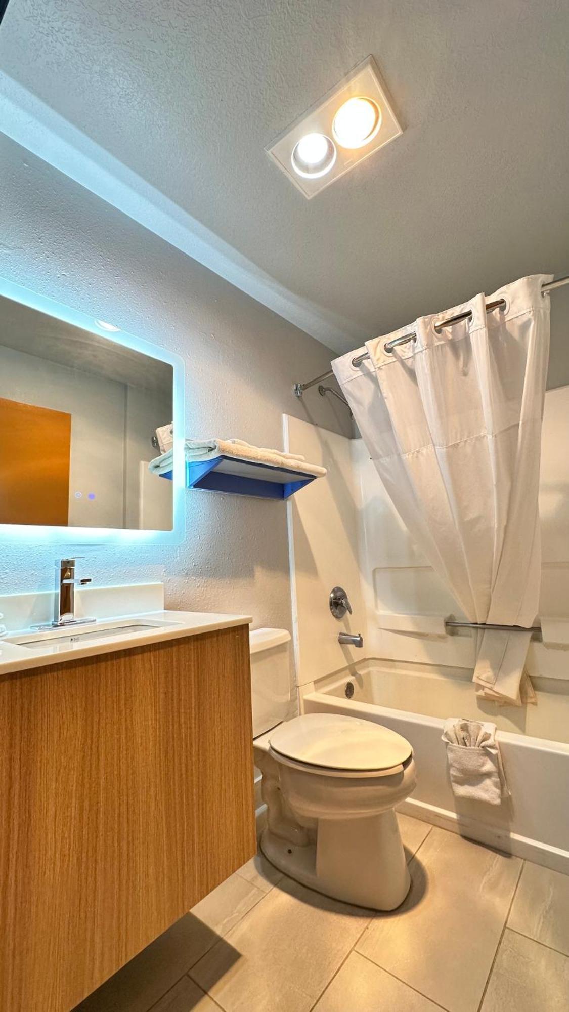 Microtel Inn & Suites By Wyndham Gallup - Pet Friendly Eksteriør bilde