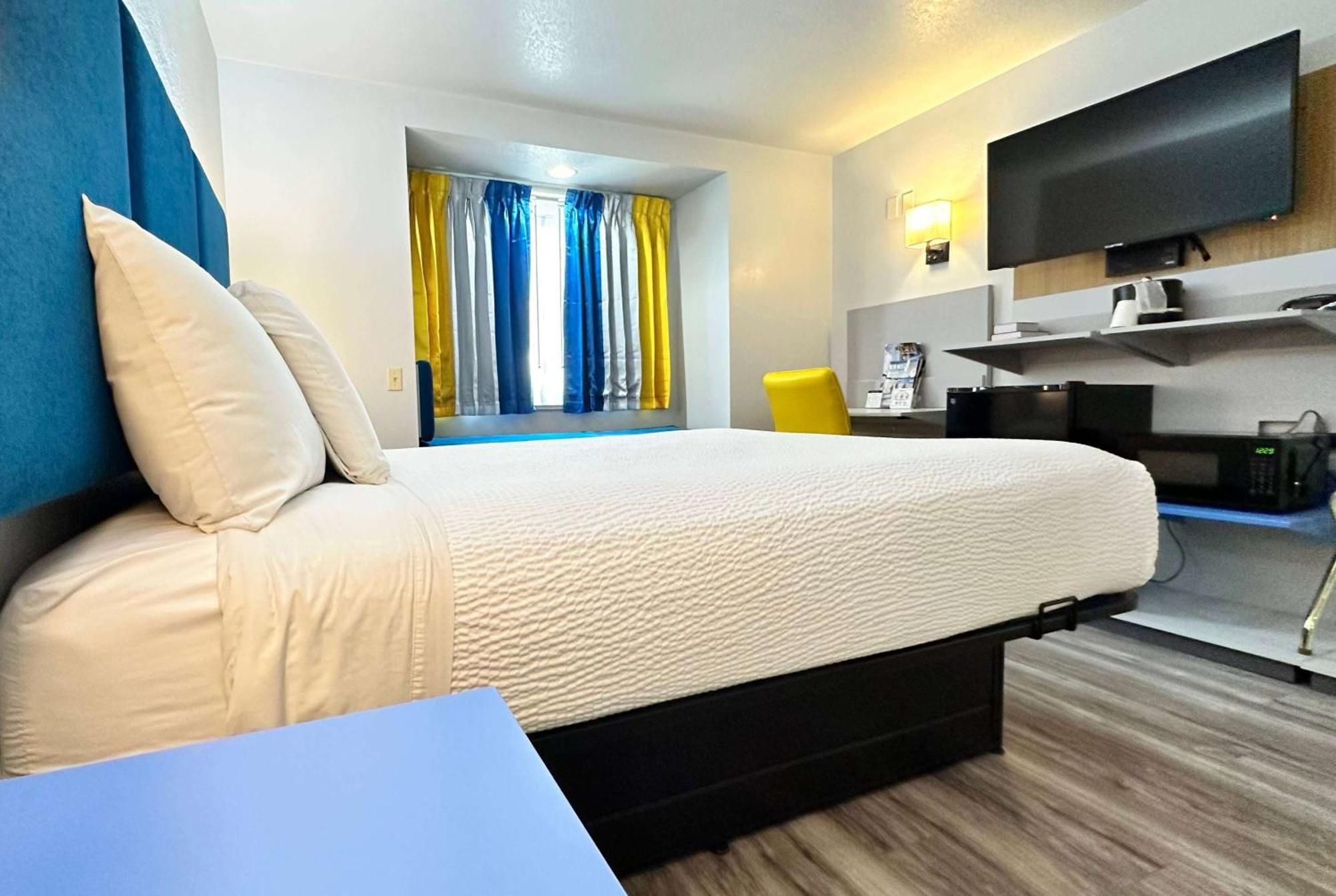 Microtel Inn & Suites By Wyndham Gallup - Pet Friendly Eksteriør bilde